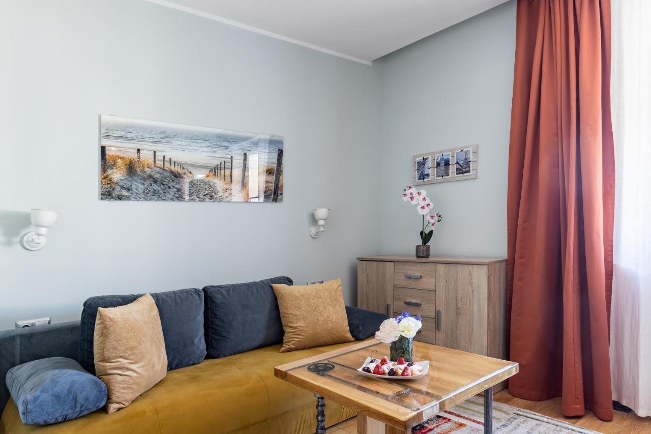 Efekt 72 Aparthotel 3*